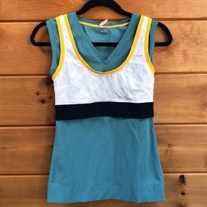 NO KA’ OI Yoga Workout Tank Top Layered size 01